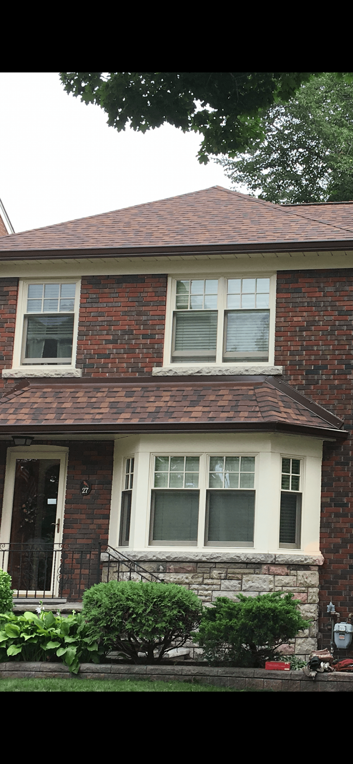 Eavestrough & Downspout 4